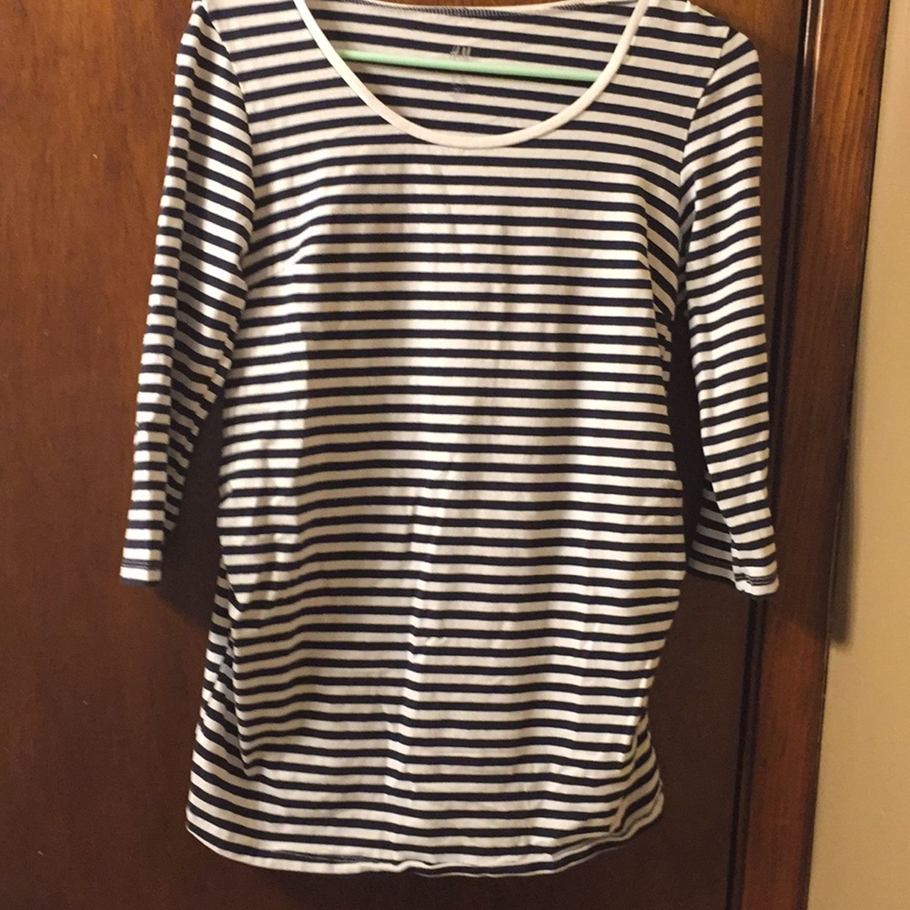 H&M MATERNITY TOP